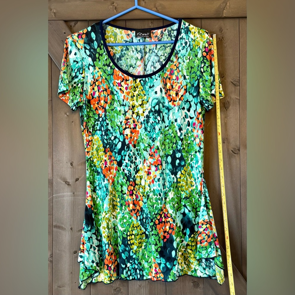🇨🇦Vibrant Multicolor Short Sleeve Top MADE IN CANADA